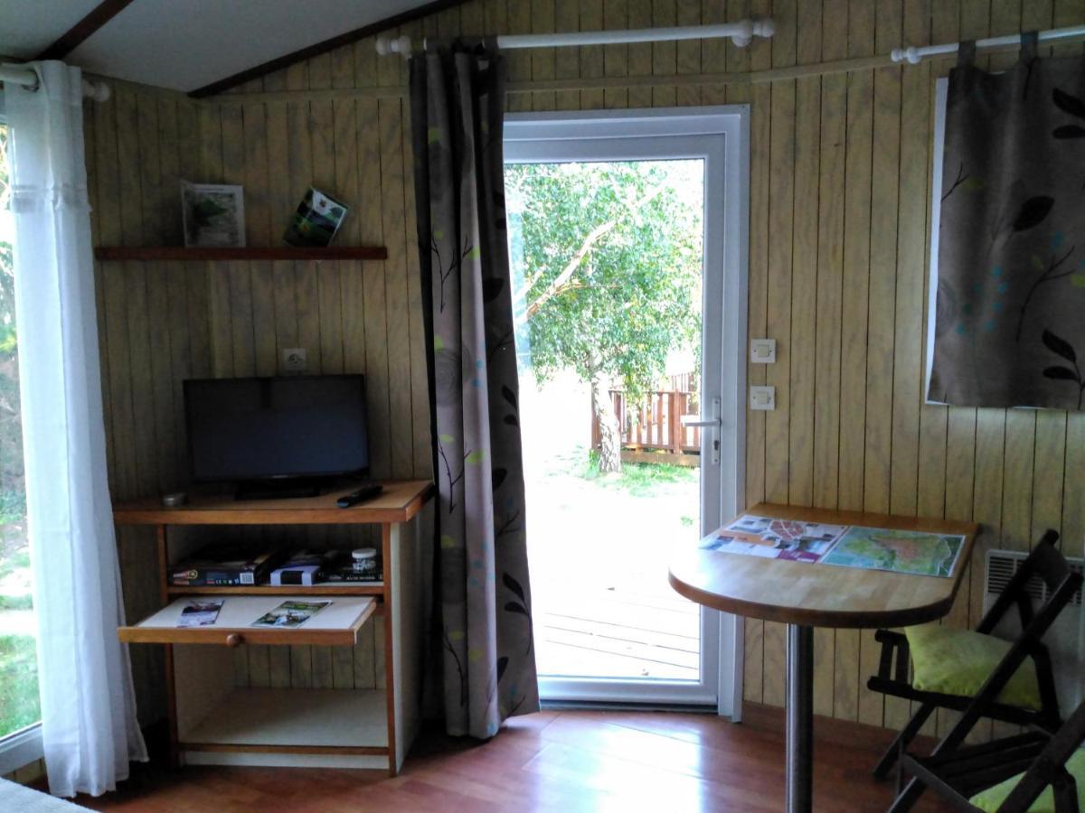 Готель Paradise Challets And Camping Sarrecave Екстер'єр фото